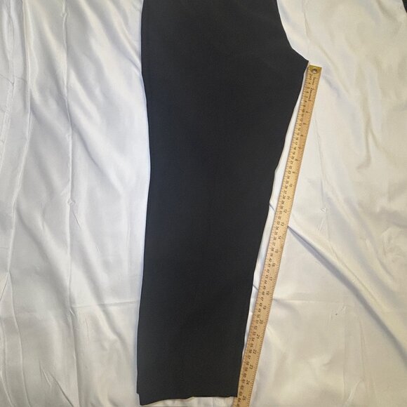 White House Black Market The Tapered Ankle Pants Slim Fit Cropped Black US 32 - Picture 9 of 14